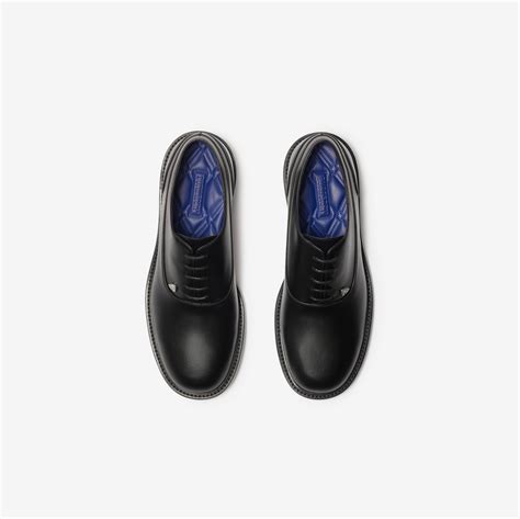 Leather Cobble Oxford Shoes in Black 